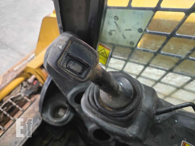 2018-caterpillar-259d-image-15