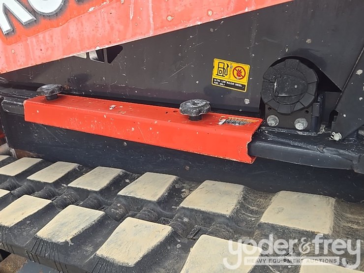 2020-kubota-svl65-2-image-65