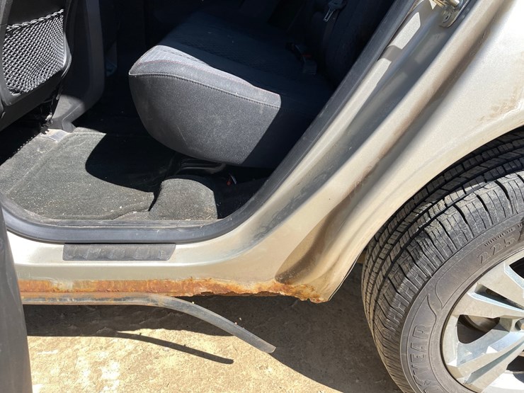 2013-chevrolet-equinox-image-34