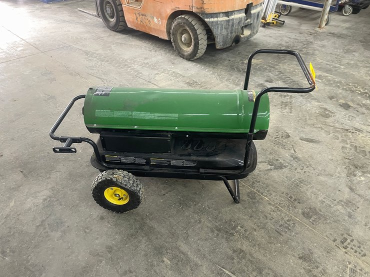 john-deere-135-image-4