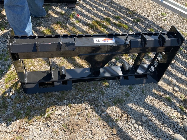 #71-•-pallet-fork-frame-image-2