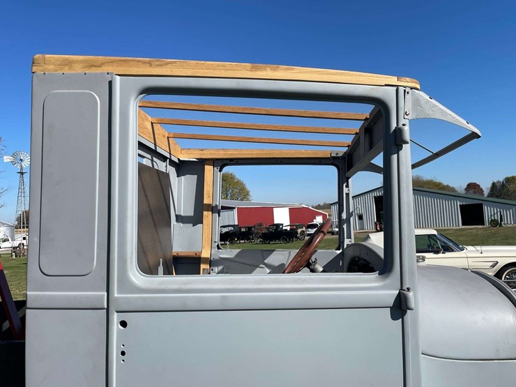 1928-ford-aa-wrecker-truck-image-30