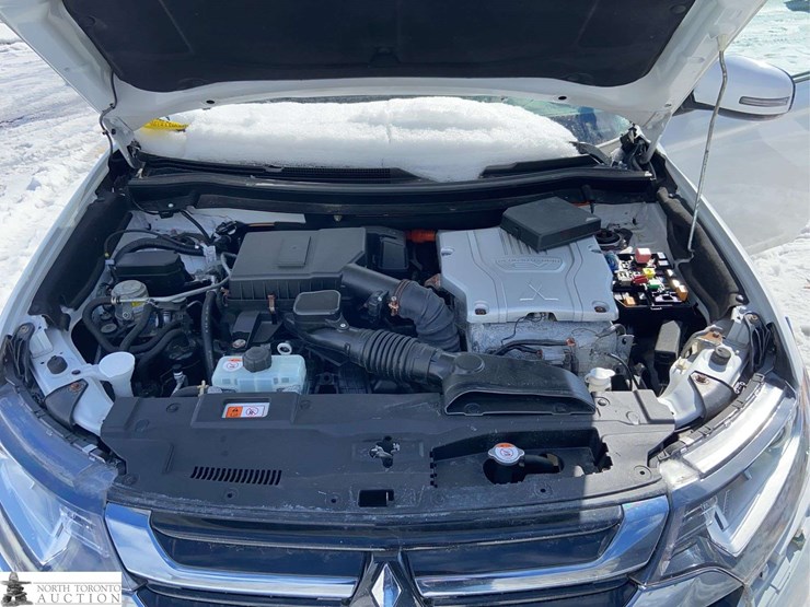 2018-mitsubishi-outlander-image-9