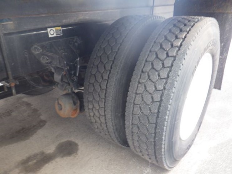 2023-kenworth-t280-image-11