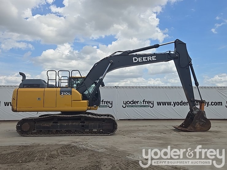 2017-deere-210g-lc-image-6