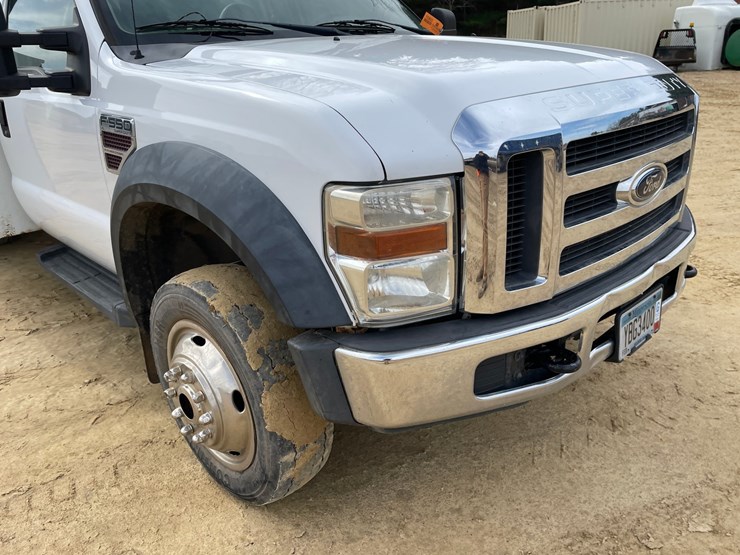 2008-ford-f550-image-12