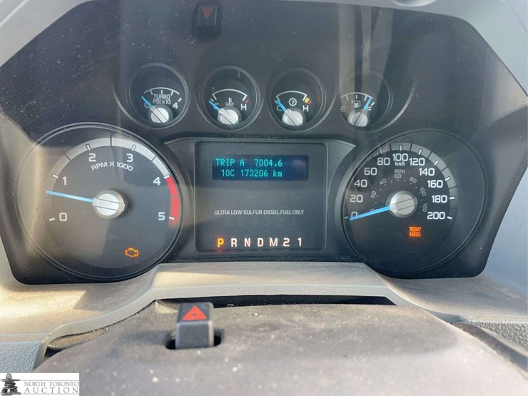 2014-ford-f250-image-12