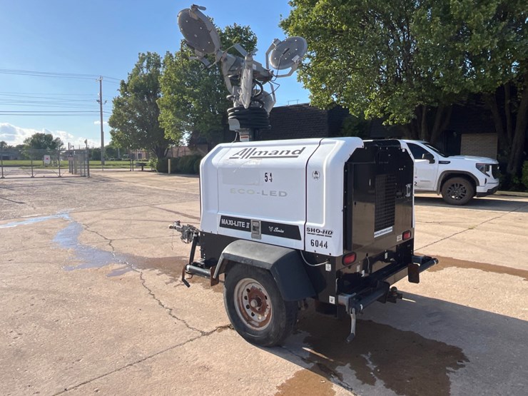 allmand-bros-maxi-lite-ii-v-image-5