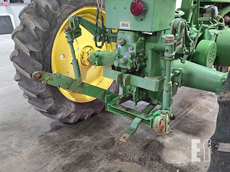 john-deere-a-image-9