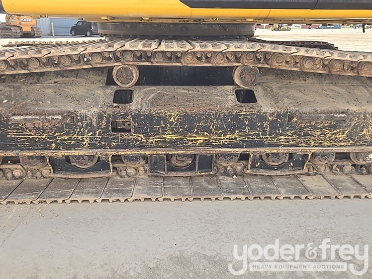 2017-caterpillar-336fl-image-11