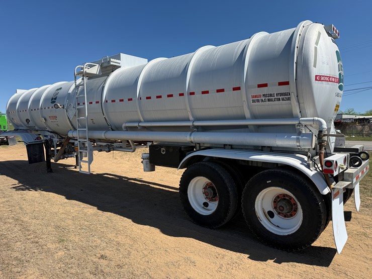 2011-brenner-tank-200bbl-crude-tanker-image-7