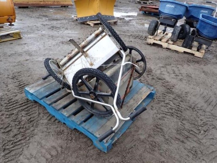 qty-of-(2)-spreaders-image-1