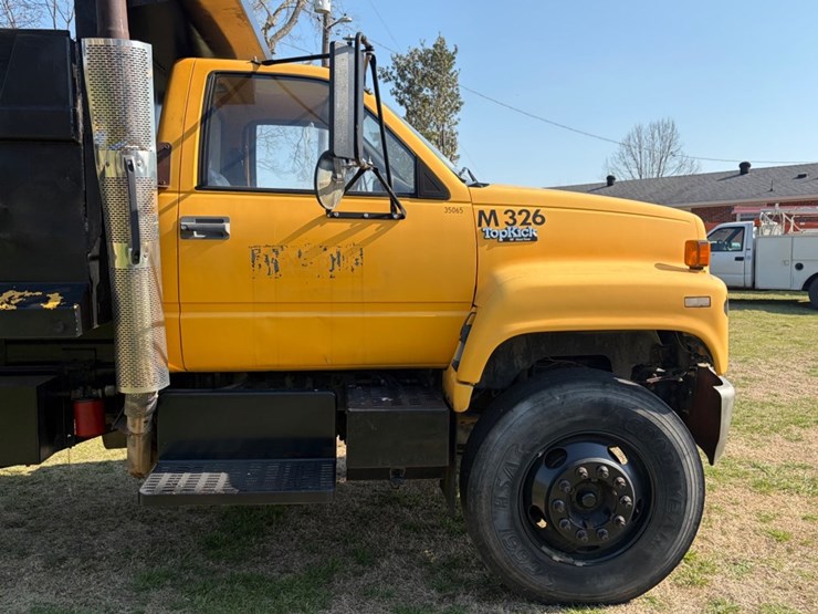 #31743-•-1996-gmc-c7h-single-axle-dump-truck-image-9