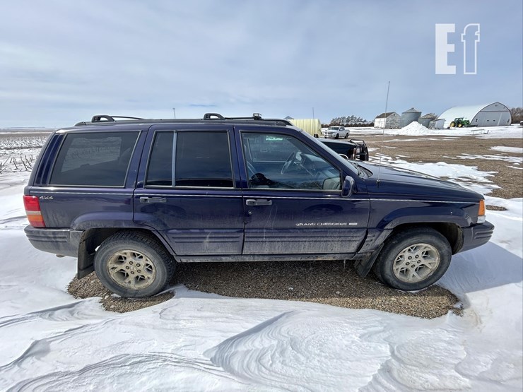 1998-jeep-grand-cherokee-limited-image-4