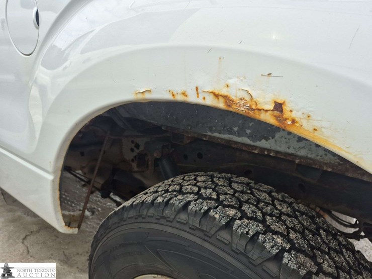 2011-ford-f150-image-16