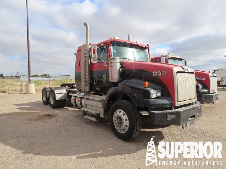 2013-western-star-4900-image-2