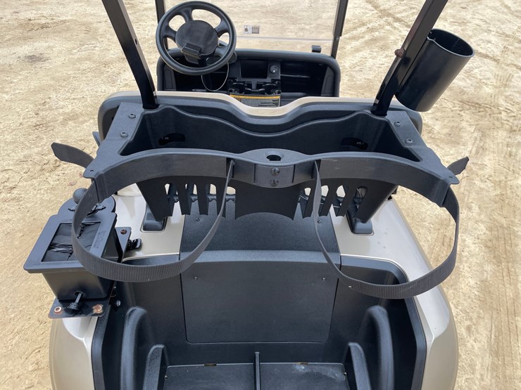 #605-•-ez-go-rxv-electric-golf-cart-image-35