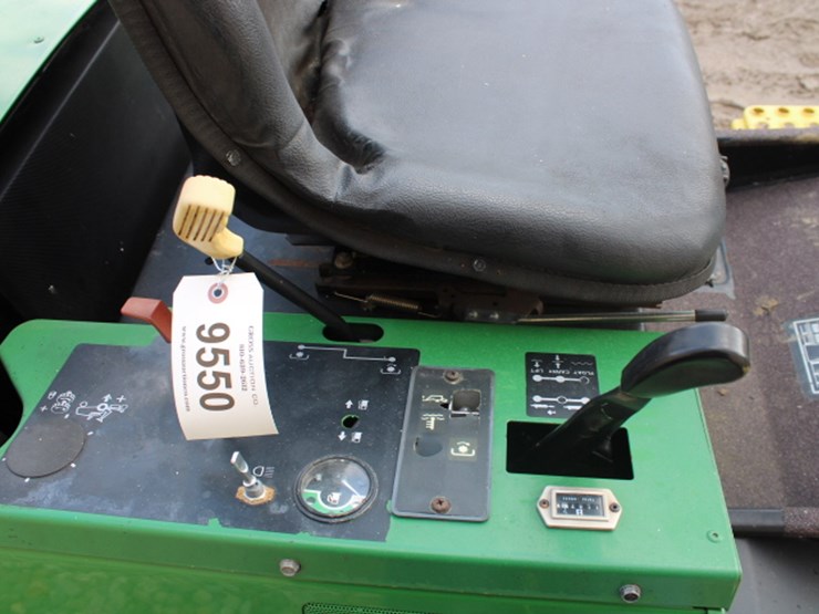 john-deere-f911-image-8