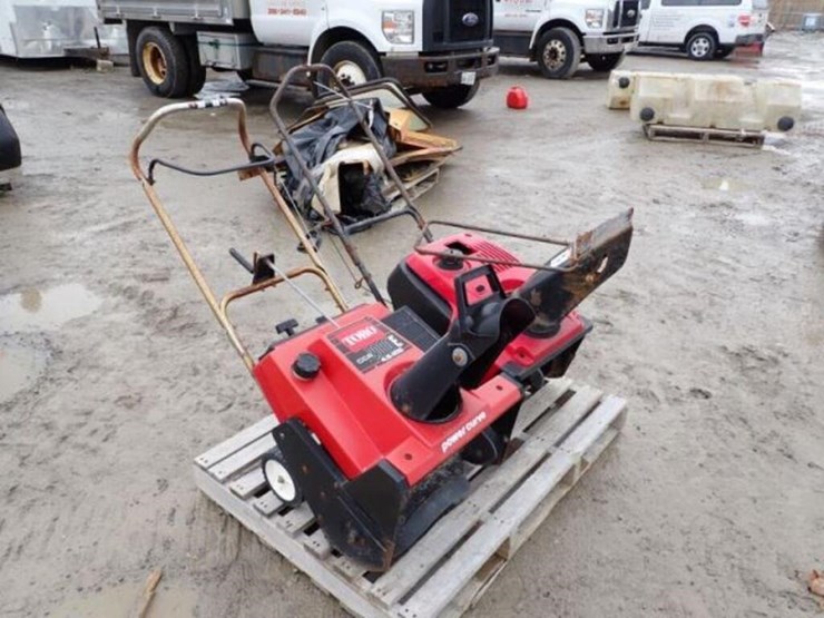 qty-of-(2)-snowblowers-image-3