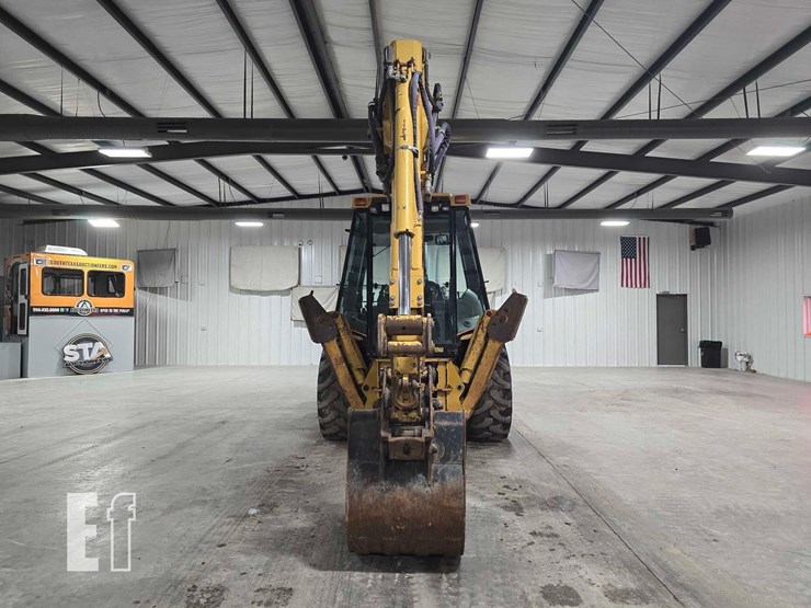 2005-caterpillar-420d-it-image-8