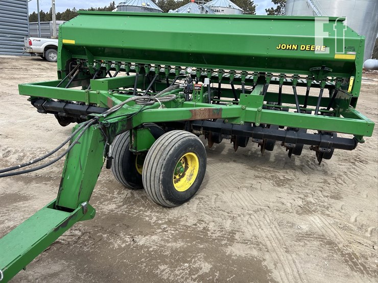 john-deere-1560-image-3