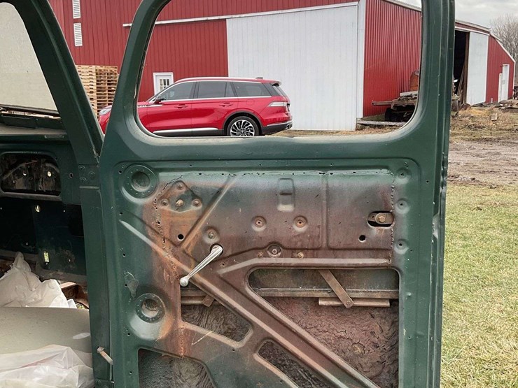 parts-truck-image-19