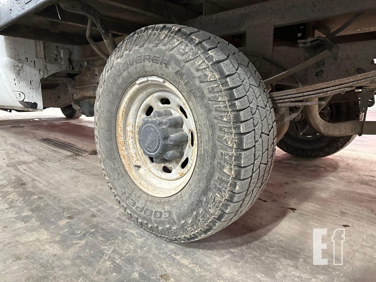 2003-ford-f350-sd-xlt-image-27