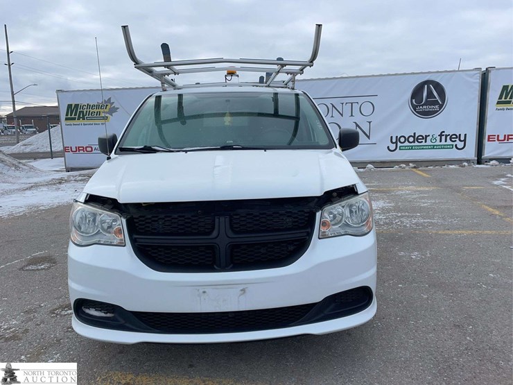 2015-ram-c/v-image-2