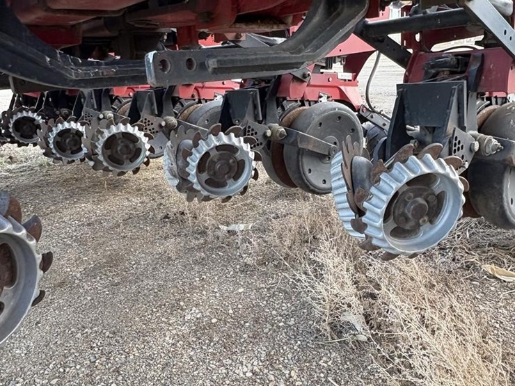 2012-case-ih-1250-image-15