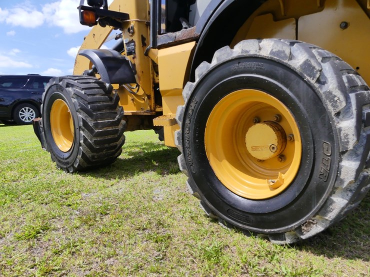 2015-caterpillar-903c-image-5