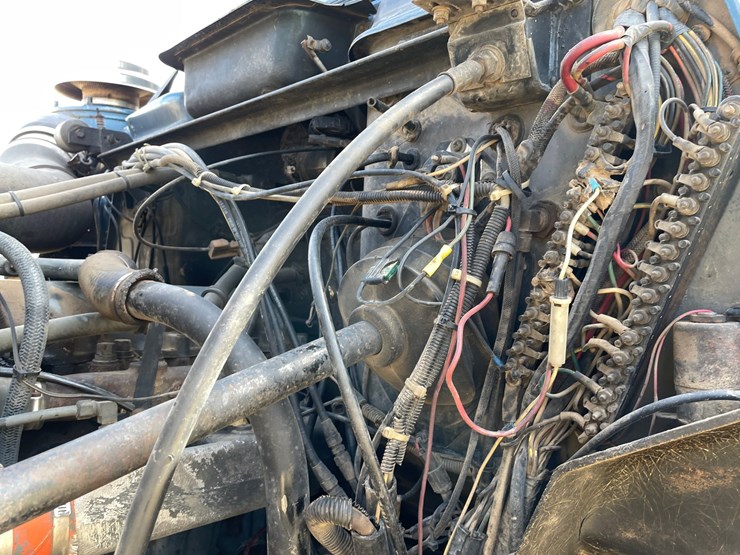 #401-•-1991-mack-rb688s-dump-truck-(has-mn-title)-image-109