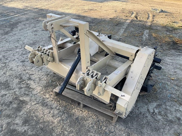 buttonwillow-3-pt-60"-single-row-mulcher-image-3