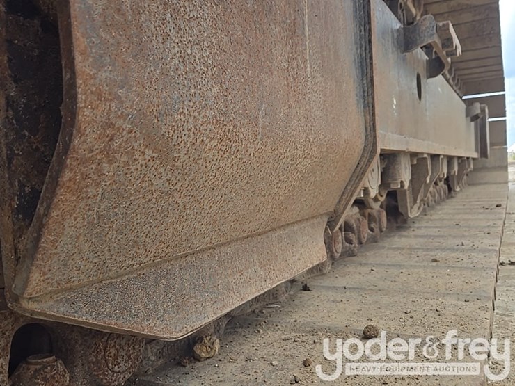 2019-caterpillar-336-image-14