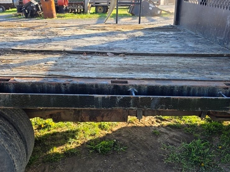 1997-ford-f350-image-16