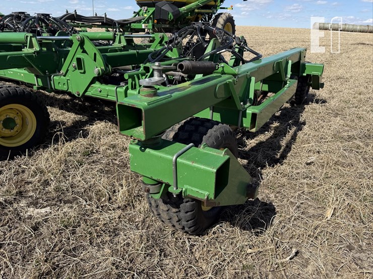 2012-john-deere-1890-image-33