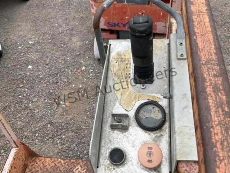 skyjack-sj12-image-6