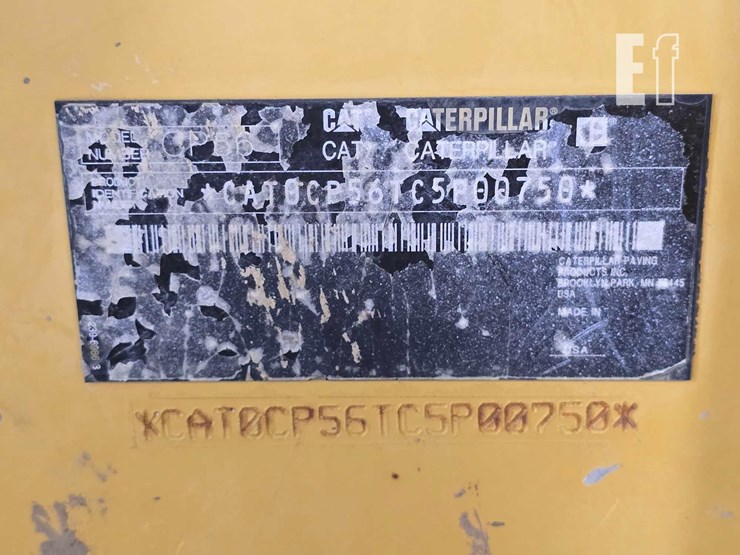 2012-caterpillar-cp56-image-29