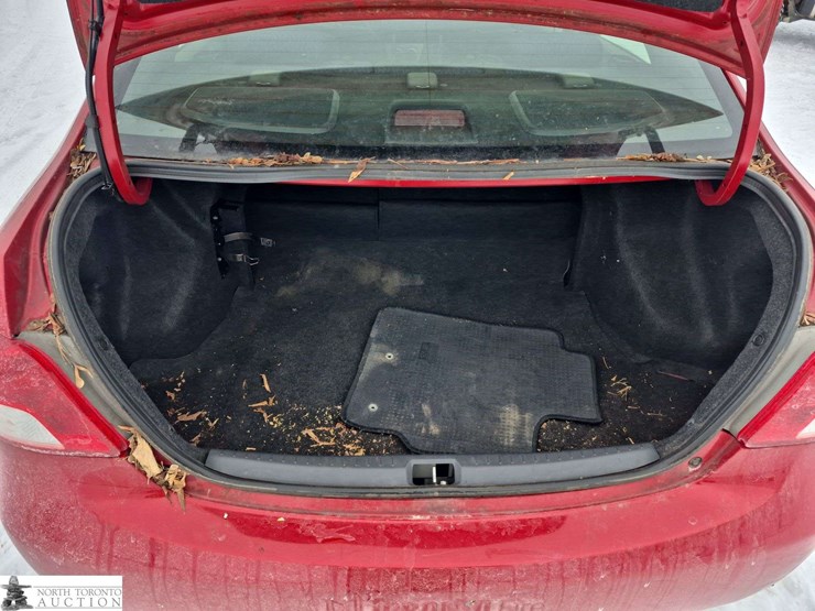 2009-toyota-yaris-base-4dr-sedan-4a-image-23