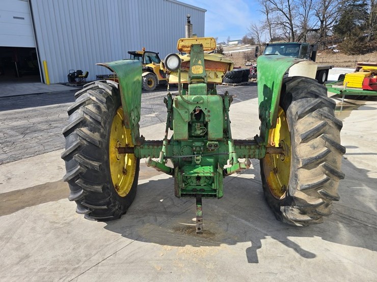 1967-john-deere-2510-image-5