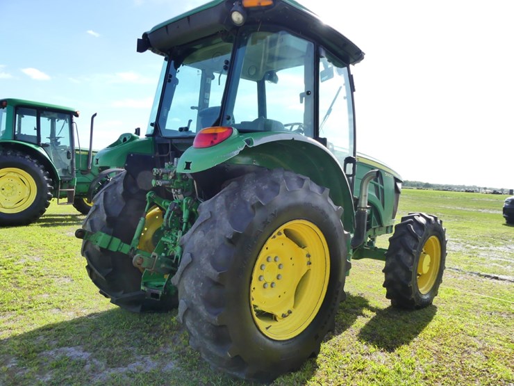 john-deere-5100e-image-3