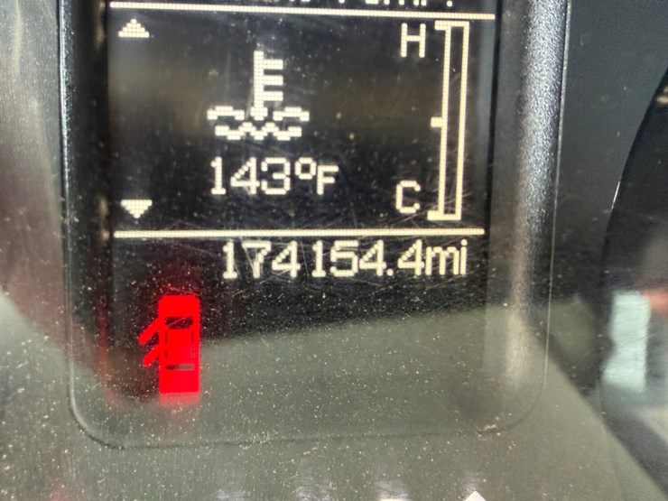 2014-dodge-ram-5500-image-18