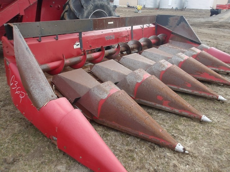 case-ih-1063-image-5