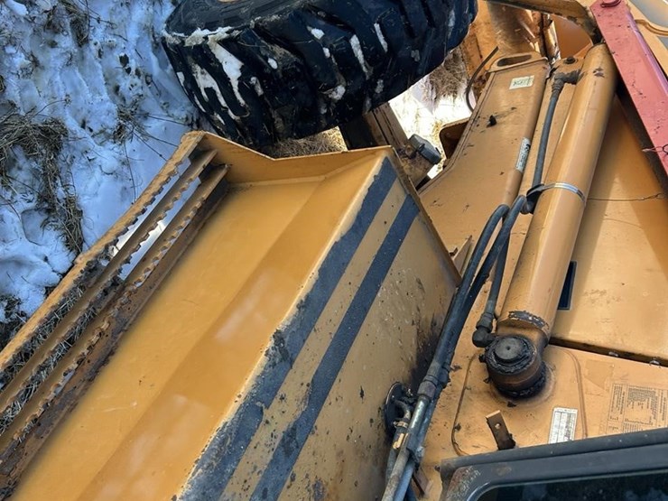 2000-case-570m-xt-image-37