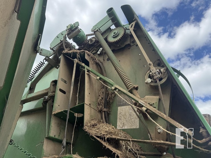 john-deere-460m-image-8