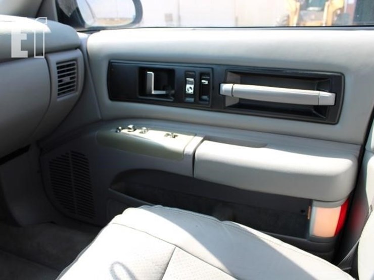 1995-chevrolet-impala-image-23