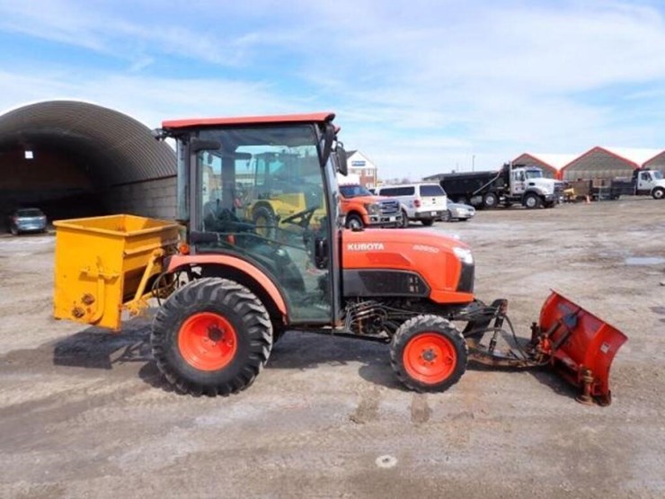 2017-kubota-b2650hsd-image-4