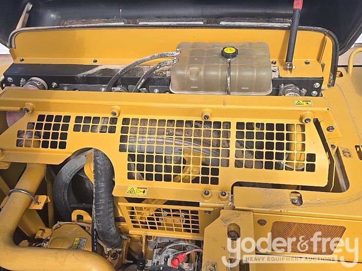 2017-caterpillar-336fl-image-68