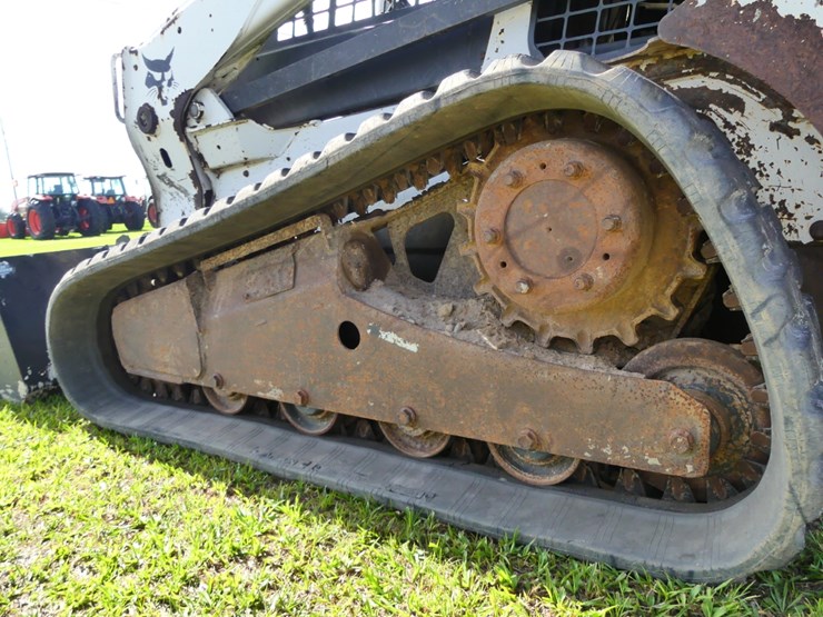 2000-bobcat-t650-image-6