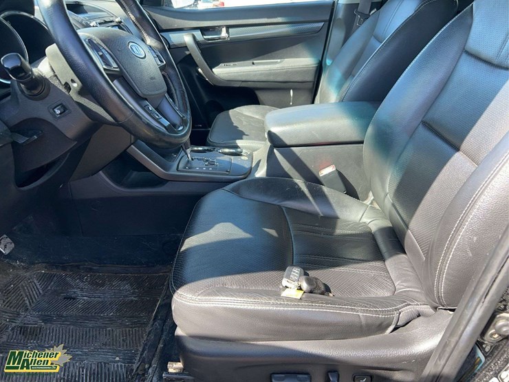 2012-kia-sorento-image-14