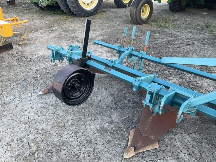 custom-3-pt-3-row-60"-furrow-bar-image-8